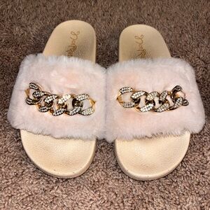 Not Rated pink and gold chain slides